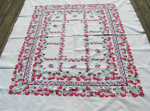 Heavy Weight Vintage Tablecloth Strawberries & Flowers, 58x70