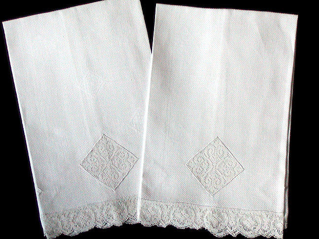 Lace Edged Towels