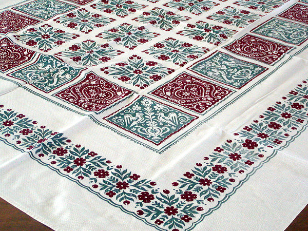 Folksy Decorative Blocks Vintage Tablecloth 50x58