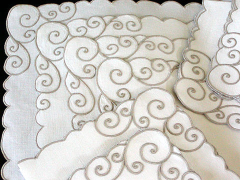 Vintage Madeira Linen Placemats Napkins Embroidery Molded Corner