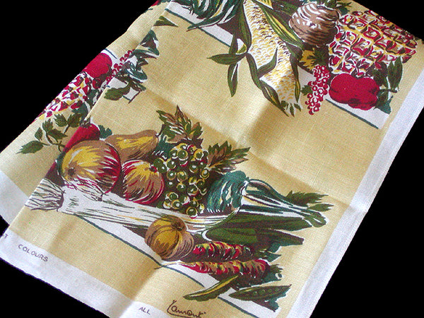 Garden Fruits and Veg Vintage Linen Tea Towel New Old Stock